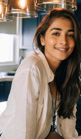 Call girls phone number in Noida