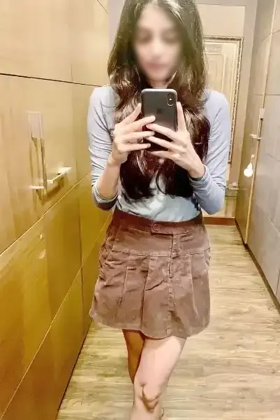 Celebrity call girls in Noida